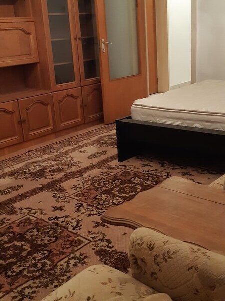 Bucur Obor, rond